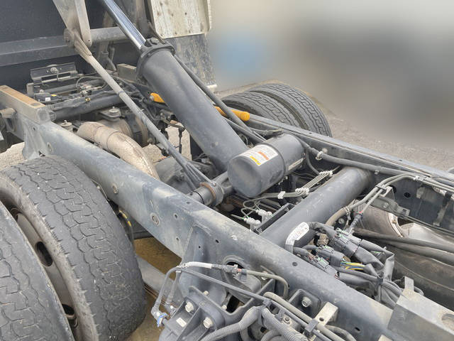 三菱ふそうキャンターダンプ小型（2t・3t）[写真16]