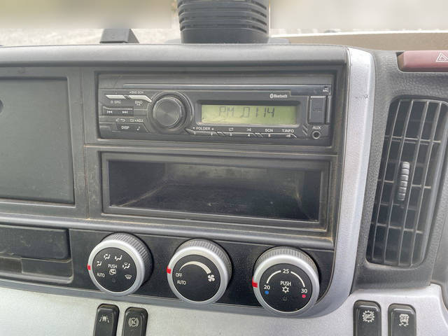 三菱ふそうキャンターダンプ小型（2t・3t）[写真28]