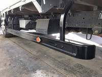 いすゞエルフ平ボディ小型（2t・3t）[写真18]