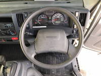 いすゞエルフ平ボディ小型（2t・3t）[写真32]