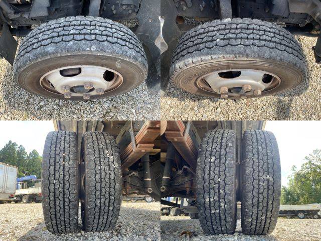 三菱ふそうキャンター平ボディ小型（2t・3t）[写真14]