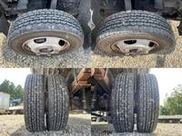 三菱ふそうキャンター平ボディ小型（2t・3t）[写真14]