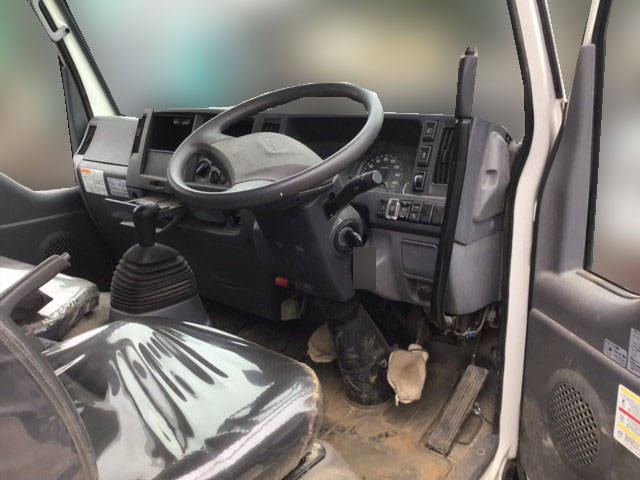 いすゞエルフダンプ小型（2t・3t）[写真07]