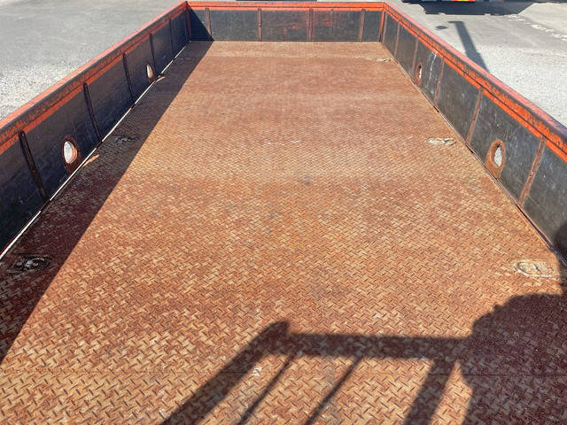 三菱ふそうファイタークレーン3段中型（4t）[写真12]