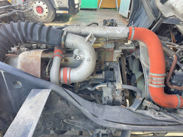 三菱ふそうファイタークレーン3段中型（4t）[写真25]