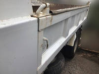 いすゞエルフダンプ小型（2t・3t）[写真03]