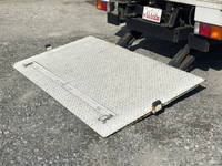 三菱ふそうキャンターアルミバン小型（2t・3t）[写真15]