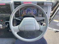 三菱ふそうキャンターアルミバン小型（2t・3t）[写真34]