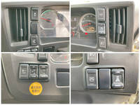 いすゞギガアルミウイング大型（10t）[写真38]