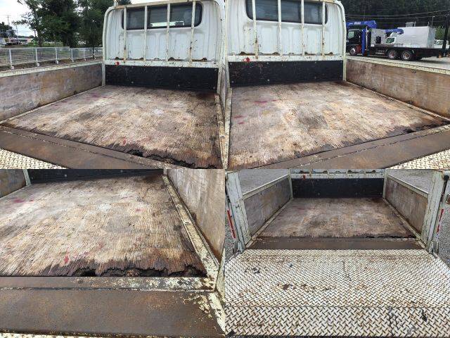 三菱ふそうキャンターガッツダブルキャブ（Wキャブ）小型（2t・3t）[写真10]