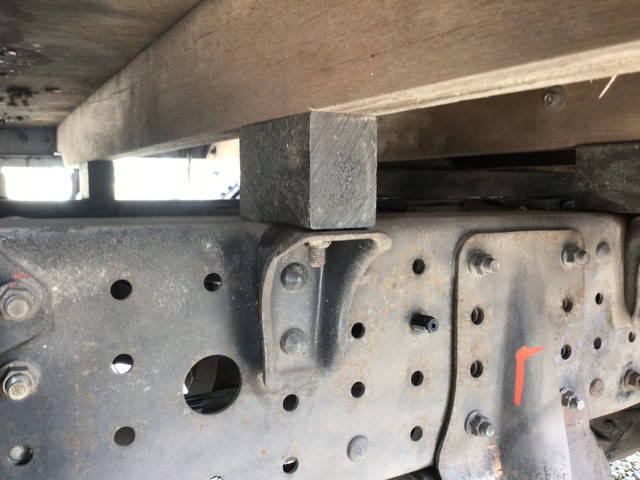 三菱ふそうキャンターガッツダブルキャブ（Wキャブ）小型（2t・3t）[写真18]