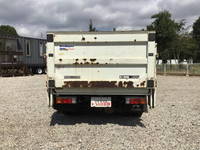 三菱ふそうキャンターガッツダブルキャブ（Wキャブ）小型（2t・3t）[写真07]