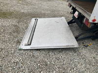 いすゞエルフアルミバン小型（2t・3t）[写真17]