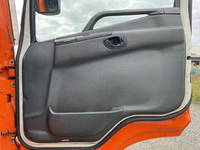 三菱ふそうスーパーグレートトレーラーヘッド（トラクターヘッド）大型（10t）[写真18]