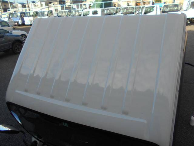 いすゞエルフダンプ小型（2t・3t）[写真13]