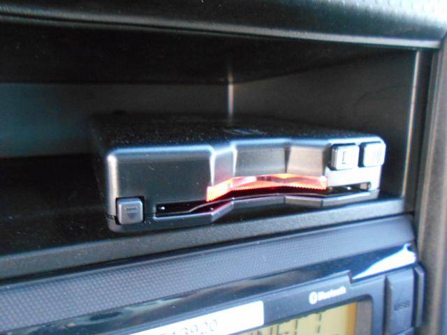 いすゞエルフダンプ小型（2t・3t）[写真37]