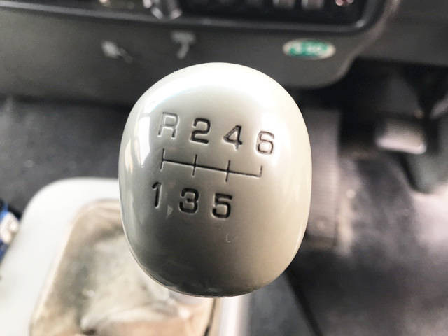 三菱ふそうファイターアルミウイング中型（4t）[写真36]