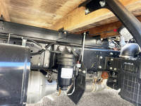 三菱ふそうキャンター平ボディ小型（2t・3t）[写真11]