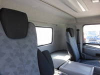 UDトラックスコンドルクレーン3段増トン（6t・8t）[写真15]