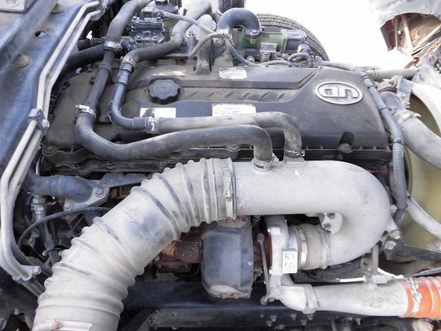 UDトラックスコンドルクレーン3段増トン（6t・8t）[写真20]