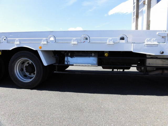 UDトラックスコンドルクレーン3段増トン（6t・8t）[写真22]