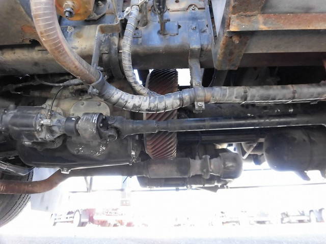 UDトラックスコンドルクレーン3段増トン（6t・8t）[写真25]