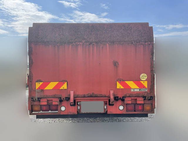 いすゞギガヒップリフター大型（10t）[写真11]