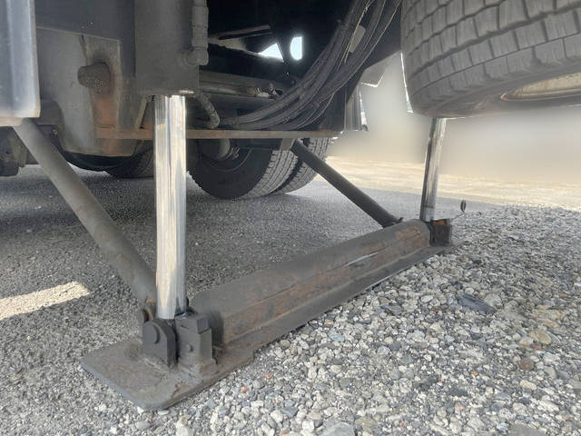 いすゞギガヒップリフター大型（10t）[写真22]