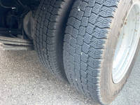 トヨタトヨエース平ボディ小型（2t・3t）[写真14]