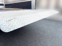 トヨタトヨエース平ボディ小型（2t・3t）[写真08]