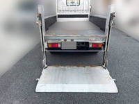 トヨタトヨエース平ボディ小型（2t・3t）[写真09]