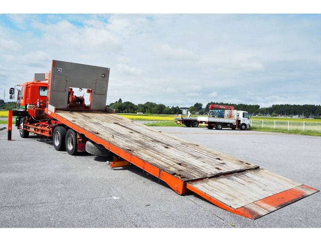 いすゞギガセーフティクレーン4段大型（10t）[写真03]