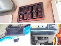 いすゞギガセーフティクレーン4段大型（10t）[写真37]