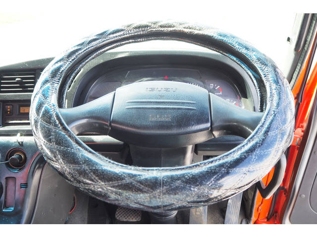 いすゞギガセーフティクレーン4段大型（10t）[写真39]