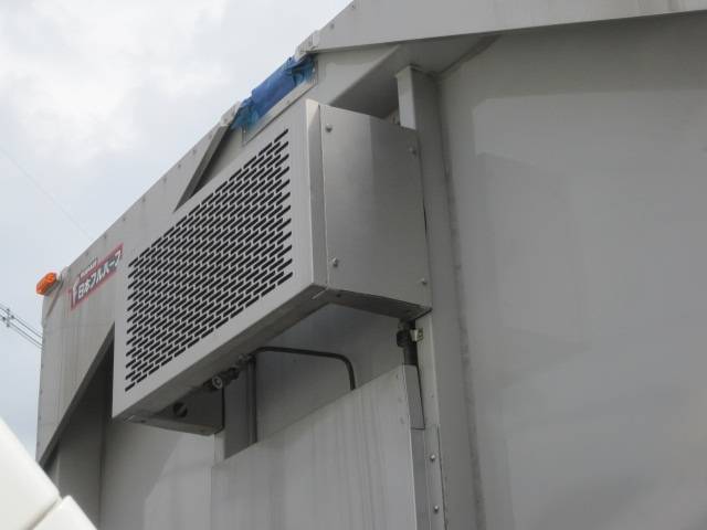 日野レンジャーアルミウイング中型（4t）[写真14]