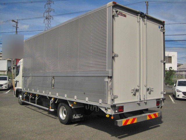 日野レンジャーアルミウイング中型（4t）[写真02]