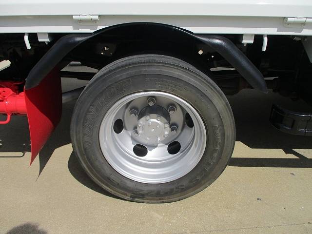 三菱ふそうキャンタークレーン5段小型（2t・3t）[写真16]