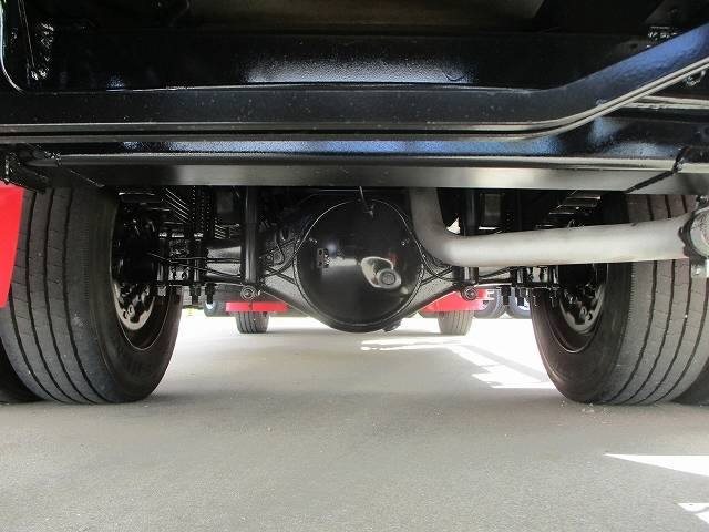 三菱ふそうキャンタークレーン5段小型（2t・3t）[写真17]