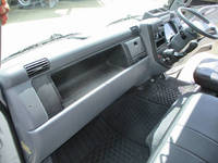 三菱ふそうキャンタークレーン5段小型（2t・3t）[写真05]