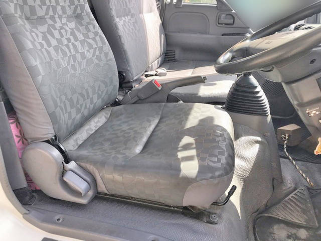 マツダタイタン平ボディ小型（2t・3t）[写真28]