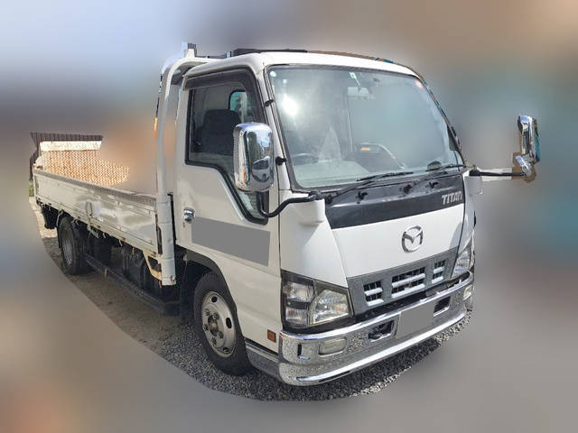 マツダタイタン平ボディ小型（2t・3t）[写真03]