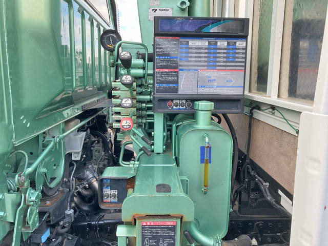 三菱ふそうキャンタークレーン4段小型（2t・3t）[写真19]