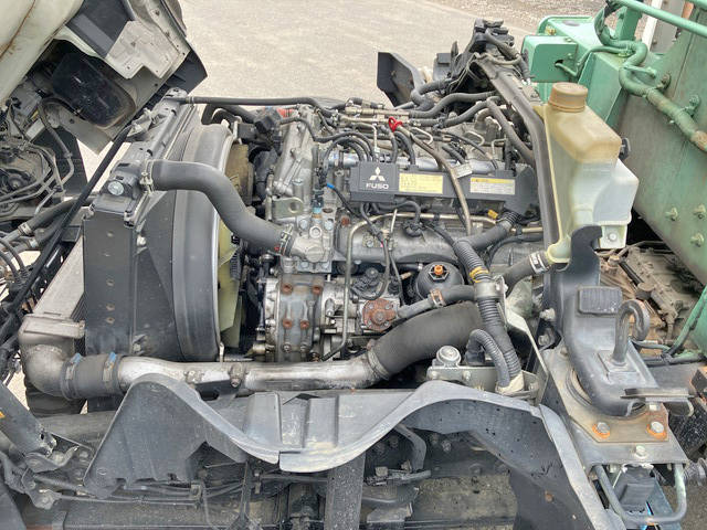 三菱ふそうキャンタークレーン4段小型（2t・3t）[写真27]