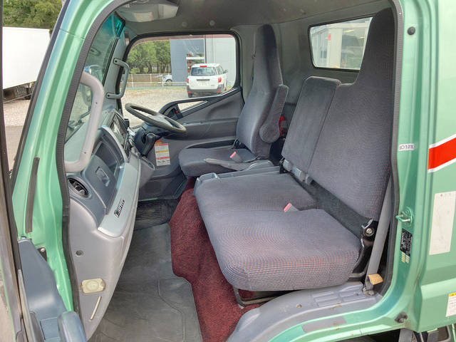 三菱ふそうキャンタークレーン4段小型（2t・3t）[写真33]