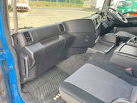 日野プロフィアトレーラーヘッド（トラクターヘッド）大型（10t）[写真26]