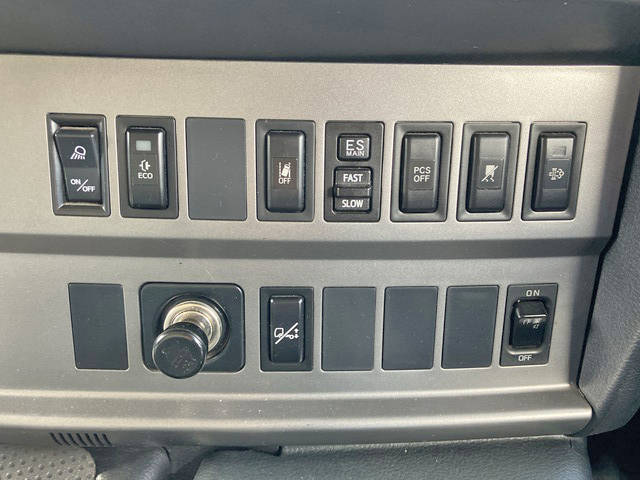 日野プロフィアトレーラーヘッド（トラクターヘッド）大型（10t）[写真35]