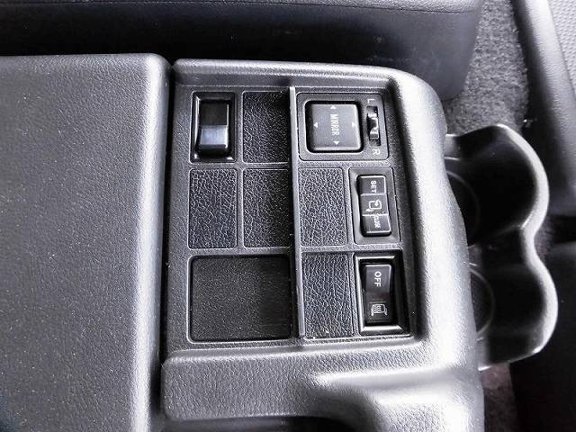 日野プロフィアアルミウイング大型（10t）[写真15]