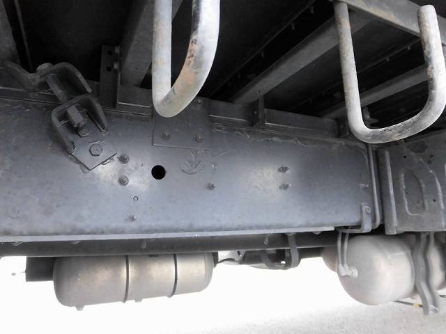 日野プロフィアアルミウイング大型（10t）[写真09]