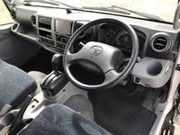 トヨタトヨエースクレーン付小型（2t・3t）[写真26]