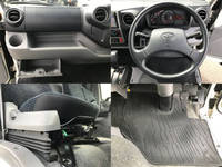 トヨタトヨエースクレーン付小型（2t・3t）[写真30]